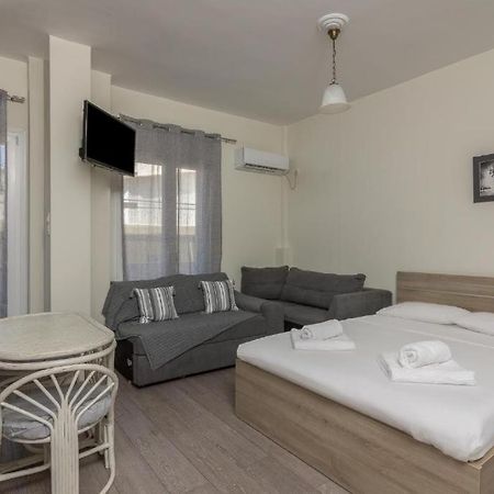 Lovely Studio Apartment For 2 Ppl In Афины Экстерьер фото