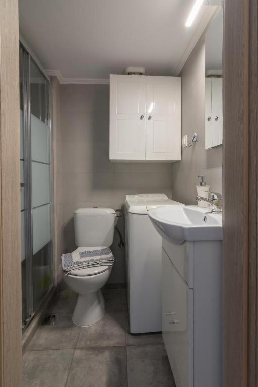Lovely Studio Apartment For 2 Ppl In Афины Экстерьер фото